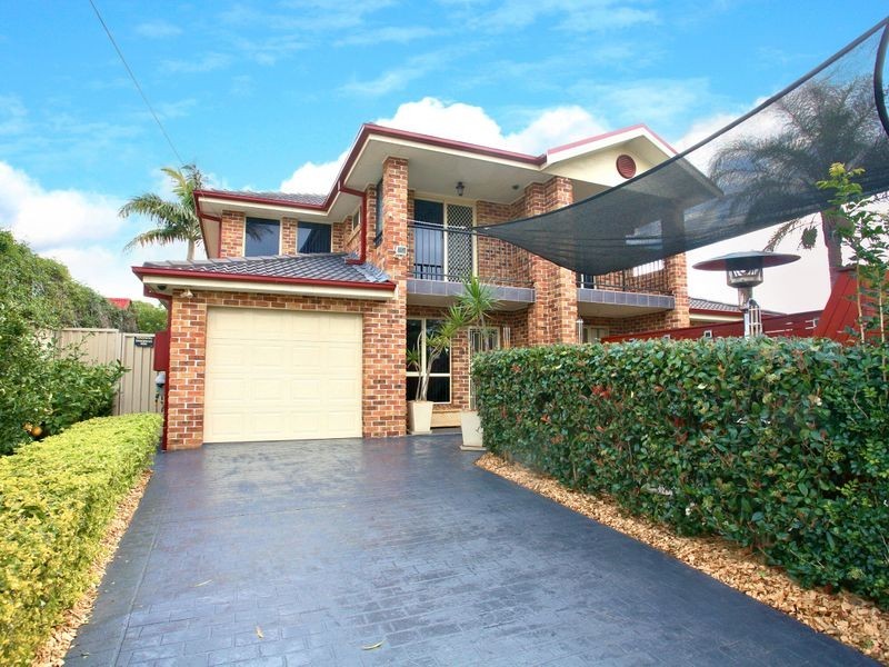 1 Lorraine Avenue, Padstow Heights NSW 2211