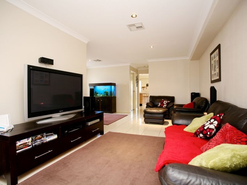 1 Lorraine Avenue, Padstow Heights NSW 2211