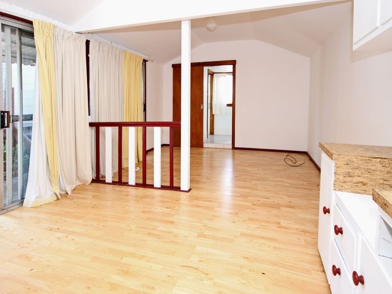 17 Singleton Avenue, East Hills NSW 2213