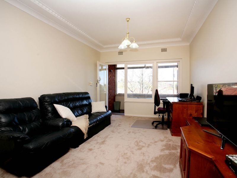 8/176 Broad Arrow Road, Riverwood NSW 2210