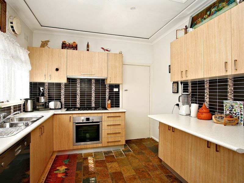 2 Clancy Street, Padstow Heights NSW 2211