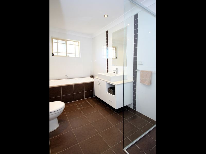 7/9 Chiswick Road, Greenacre NSW 2190