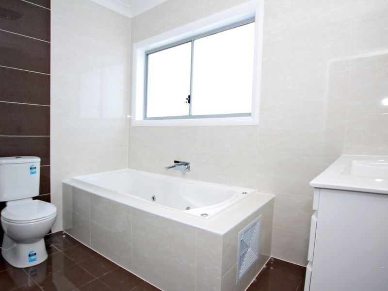 28 Beaconsfield Street, Revesby NSW 2212