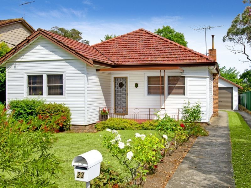 23 Monie Avenue, East Hills NSW 2213
