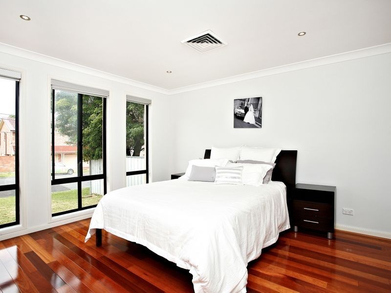 32 School Parade, Padstow NSW 2211