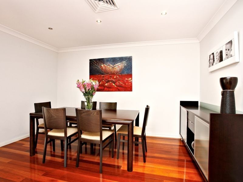 32 School Parade, Padstow NSW 2211