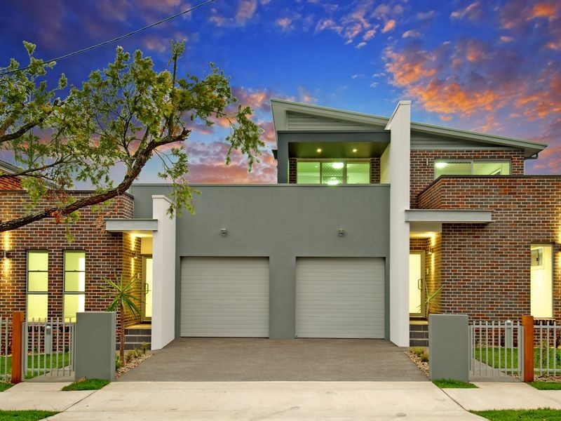 2/32 Eddie Avenue, Panania NSW 2213