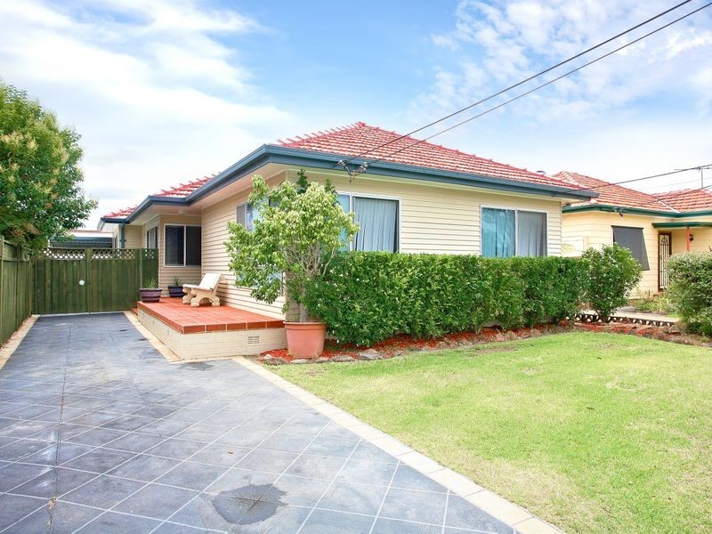 49 Killara Avenue, Panania NSW 2213