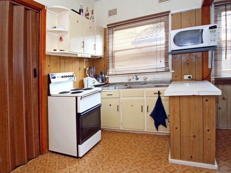 190 Gibson Avenue, Padstow NSW 2211