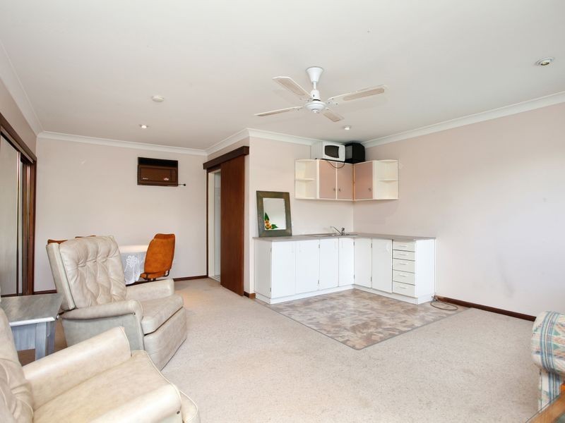 28 Henry Kendall Avenue, Padstow Heights NSW 2211