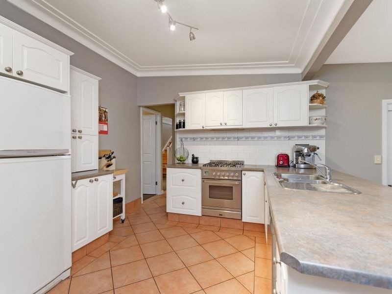 2 Mars Street, Padstow NSW 2211