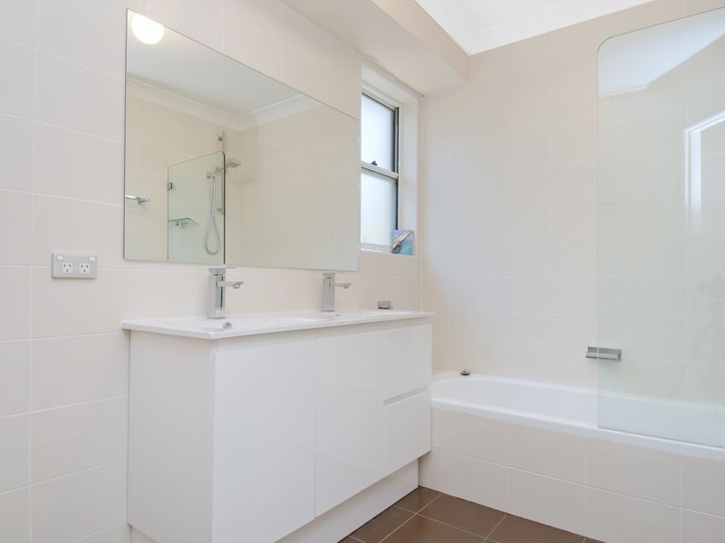 15 Daintree Way, Menai NSW 2234