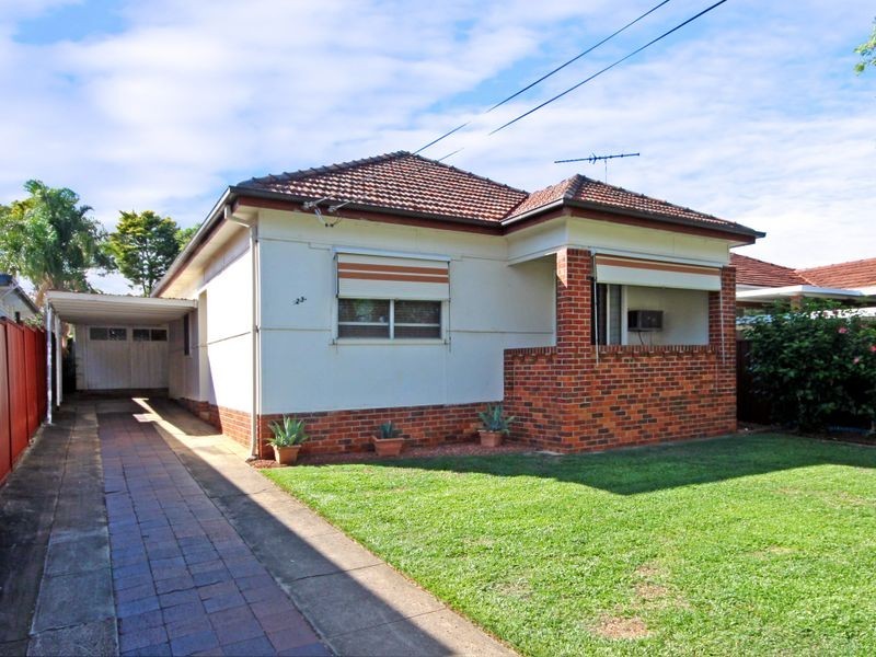 23 Eddie Avenue, Panania NSW 2213