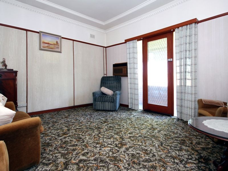 23 Eddie Avenue, Panania NSW 2213