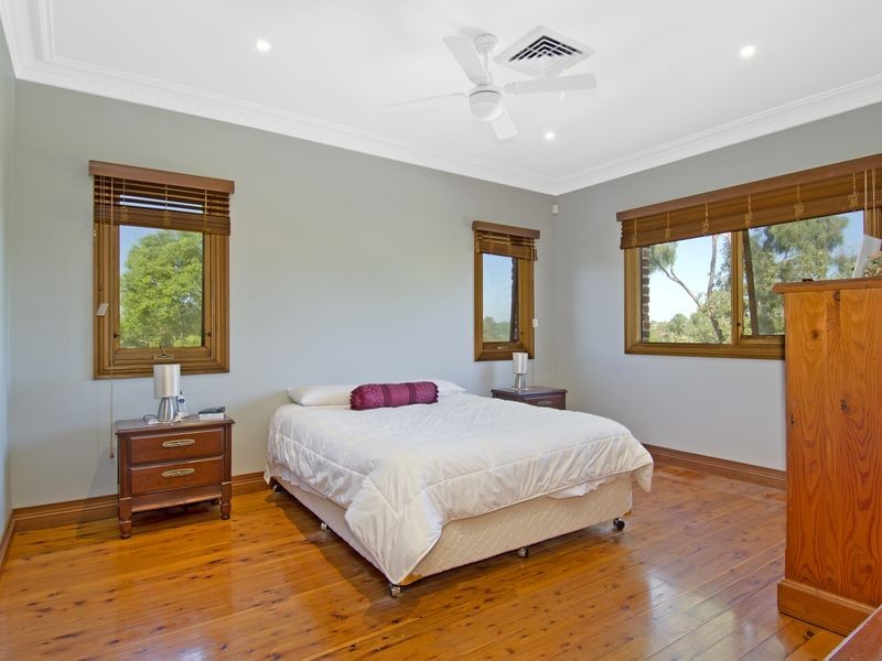 100 Lang Street, Padstow NSW 2211