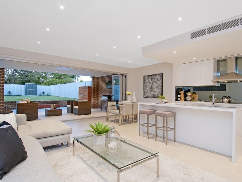 20A Doris Street, Picnic Point NSW 2213