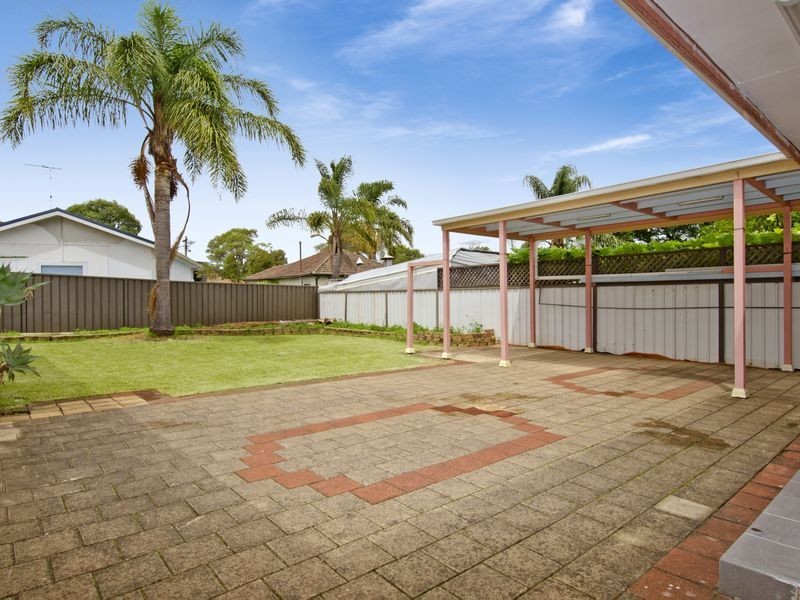 61 McGirr Street, Padstow NSW 2211