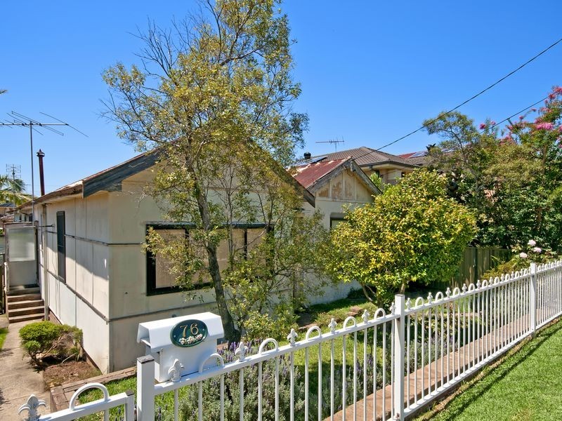 76 Botany Street, Carlton NSW 2218