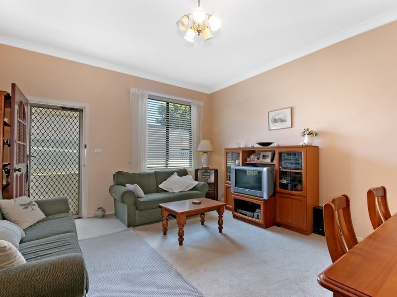 76 Botany Street, Carlton NSW 2218