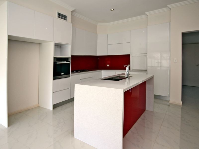 2 Laurel Crescent, Revesby NSW 2212