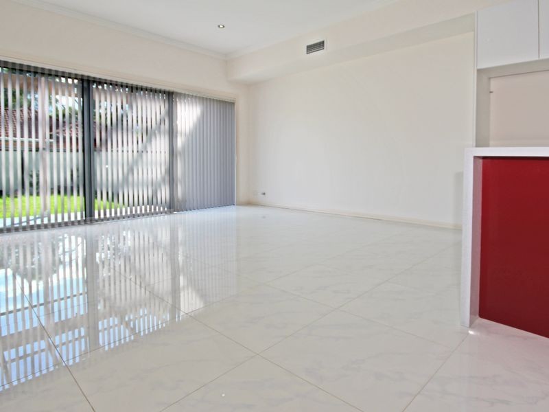 2 Laurel Crescent, Revesby NSW 2212