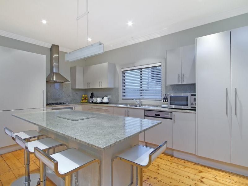 28 Oatley Street, Kingsgrove NSW 2208