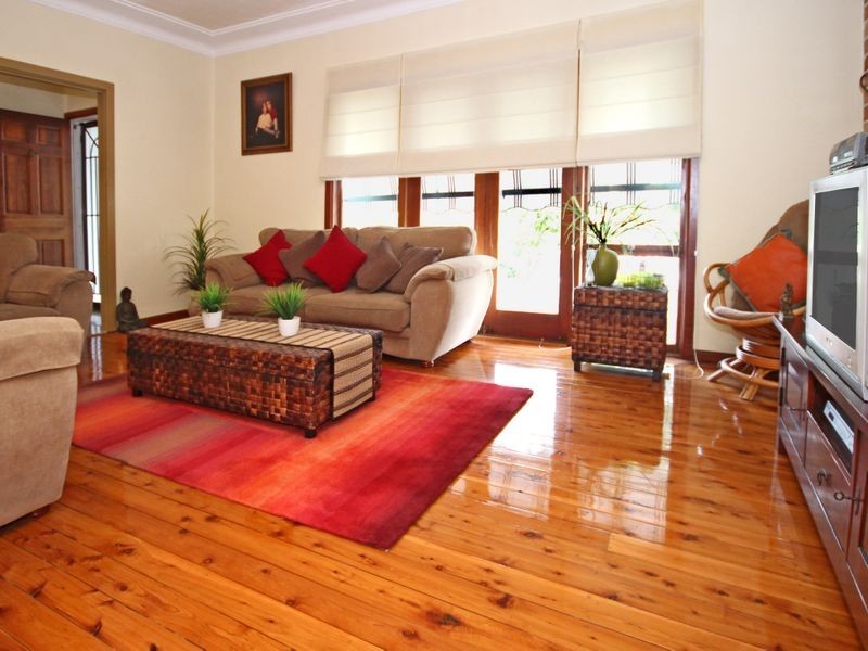 24 Sandakan Road, Revesby Heights NSW 2212