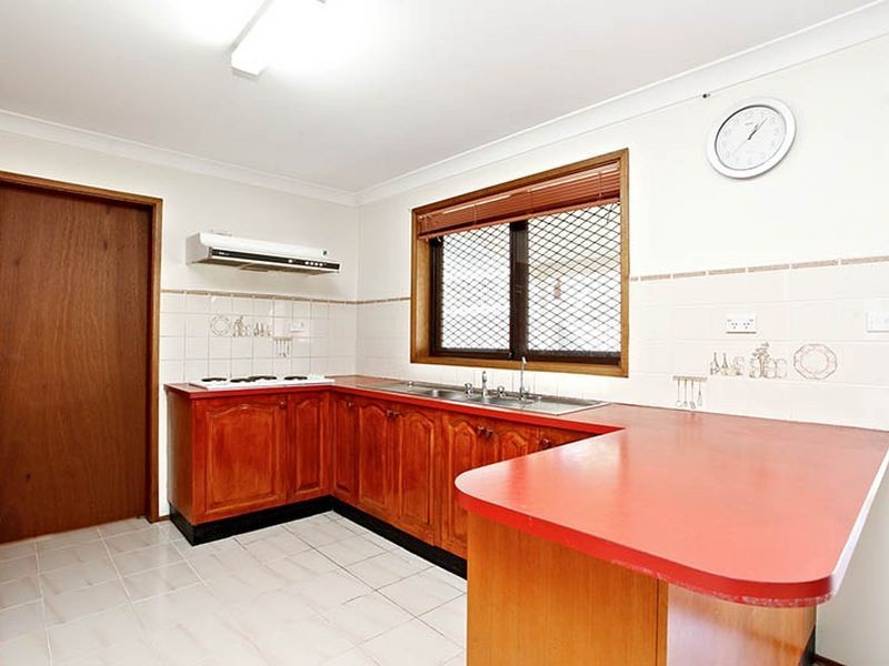 44 Mae Crescent, Panania NSW 2213