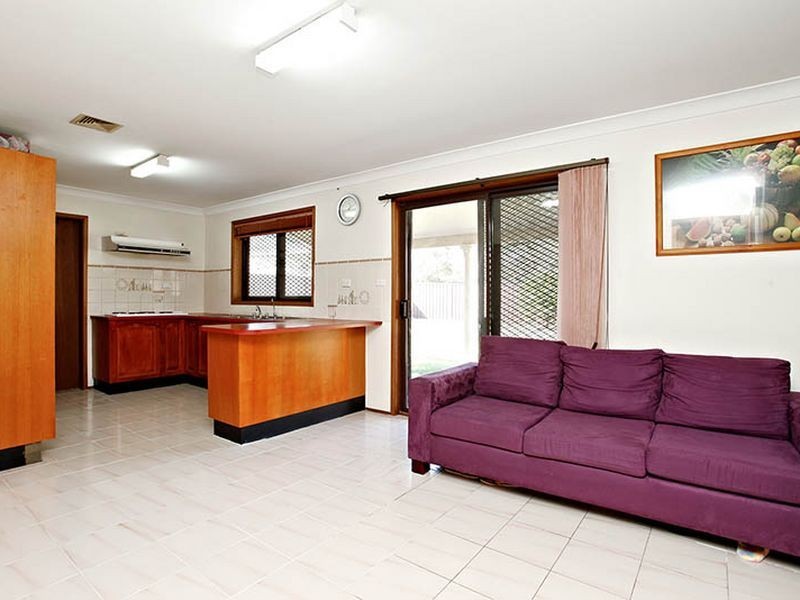 44 Mae Crescent, Panania NSW 2213