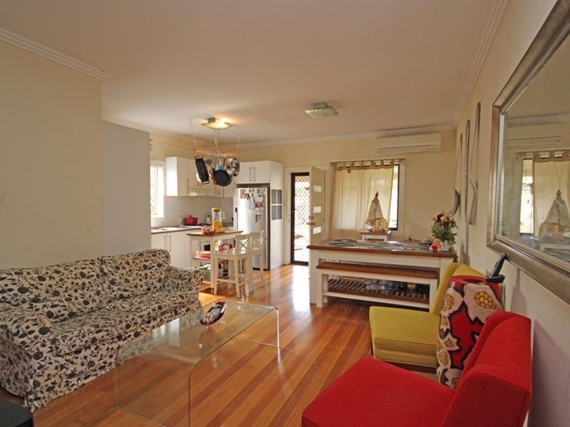 6 Bennett Avenue, Roselands NSW 2196