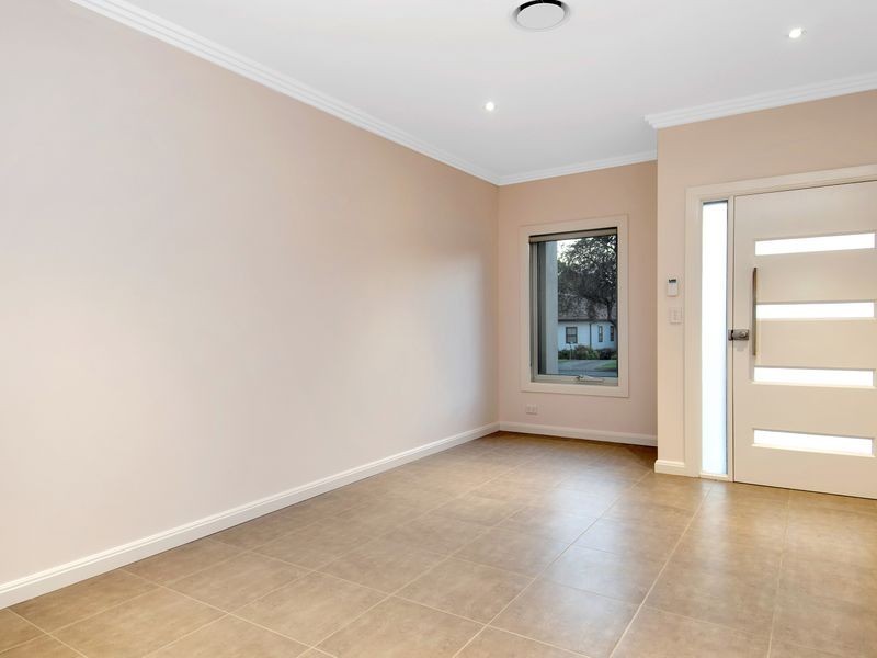 19A Harcourt Avenue, East Hills NSW 2213