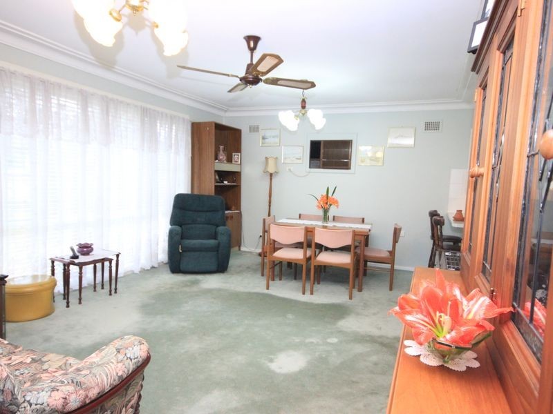 8 Welling Place, Mount Pritchard NSW 2170