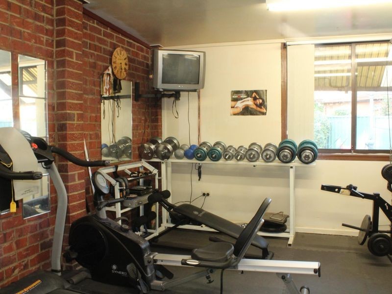 102 Mackenzie St, Revesby NSW 2212