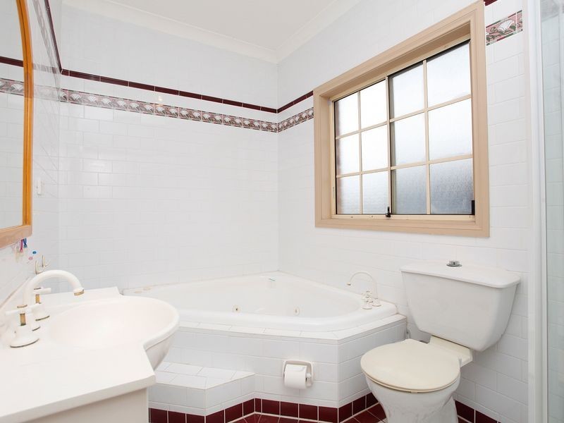 8 Cory Avenue, Padstow NSW 2211