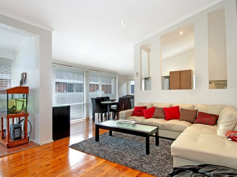 21 Lone Pine Avenue, Milperra NSW 2214