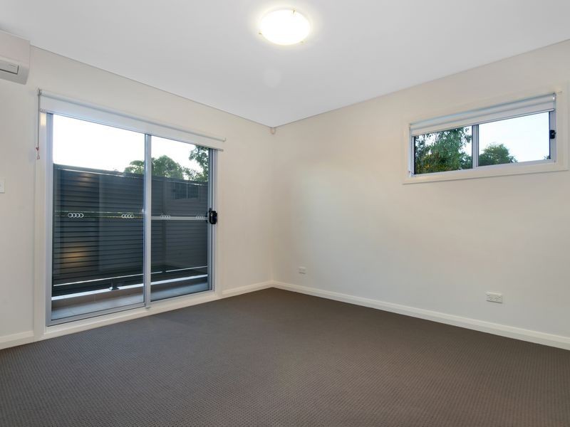 16 Mae Crescent, Panania NSW 2213