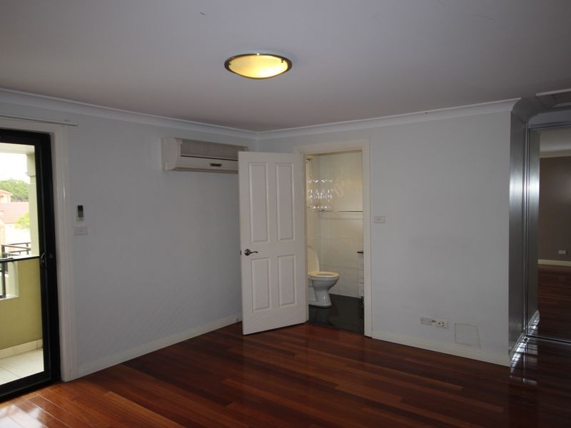 128 Horsley Road, Panania NSW 2213