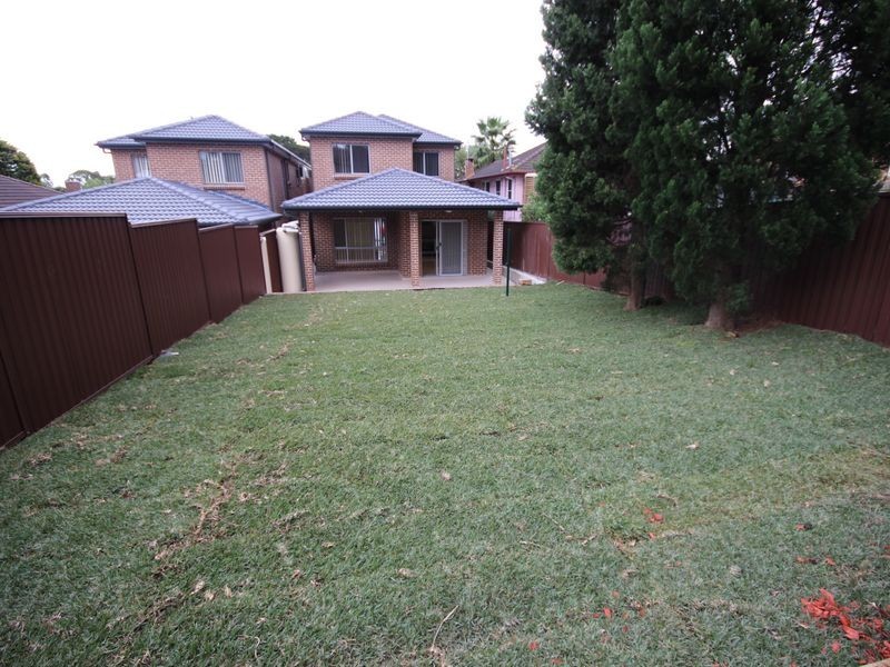 19 Wyatt Avenue, Padstow NSW 2211