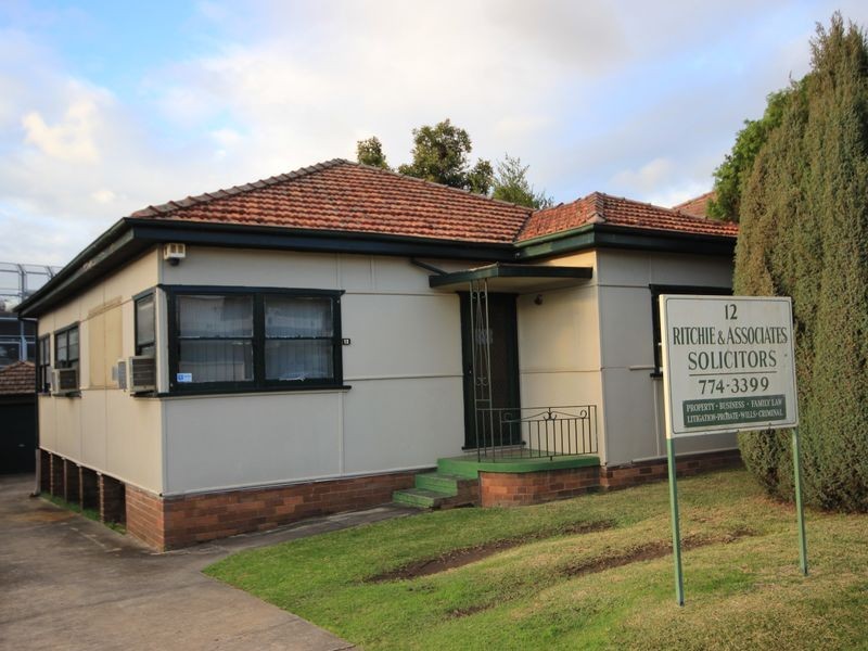 12 Howard Road, Padstow NSW 2211