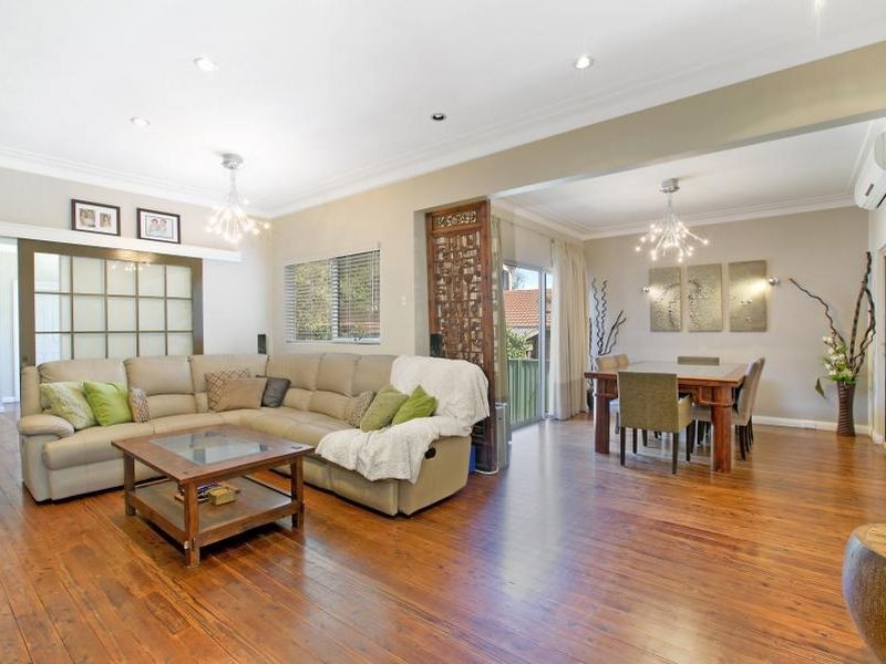 964 Henry Lawson Drive, Padstow Heights NSW 2211