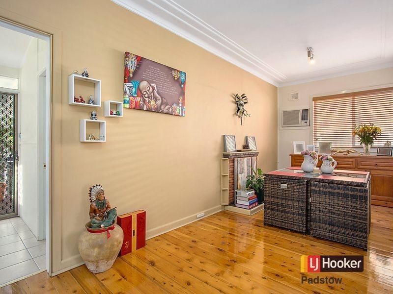 4 Rowland Street, Revesby NSW 2212