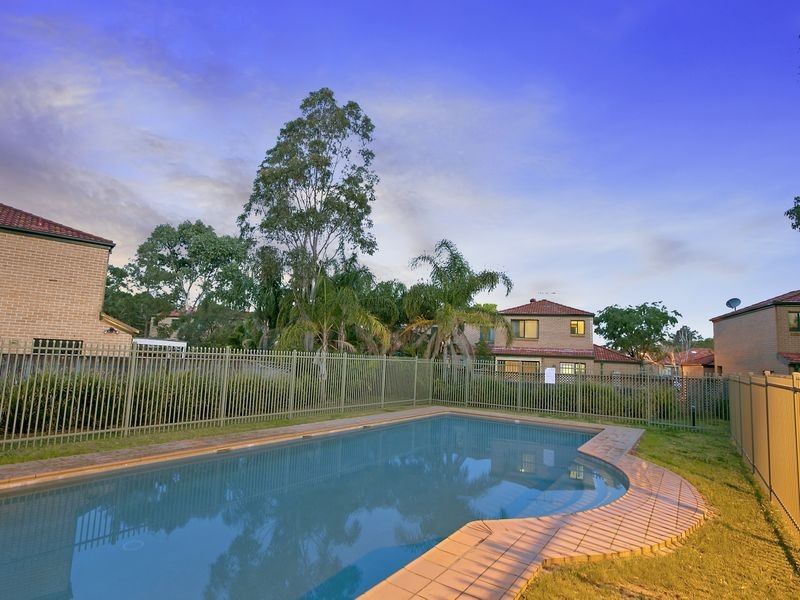 104/169 Horsley Road, Panania NSW 2213