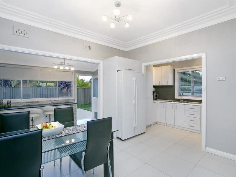 17 Virginius Street, Padstow NSW 2211