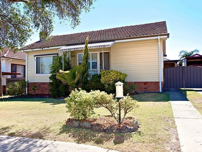 50 Sandakan Road, Revesby Heights NSW 2212