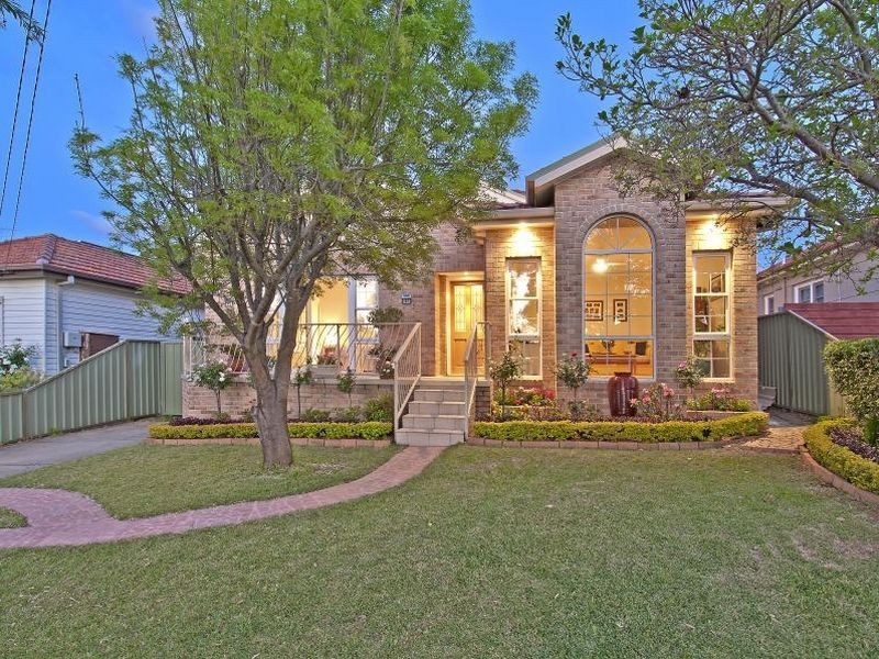 61 Milford Avenue, Panania NSW 2213