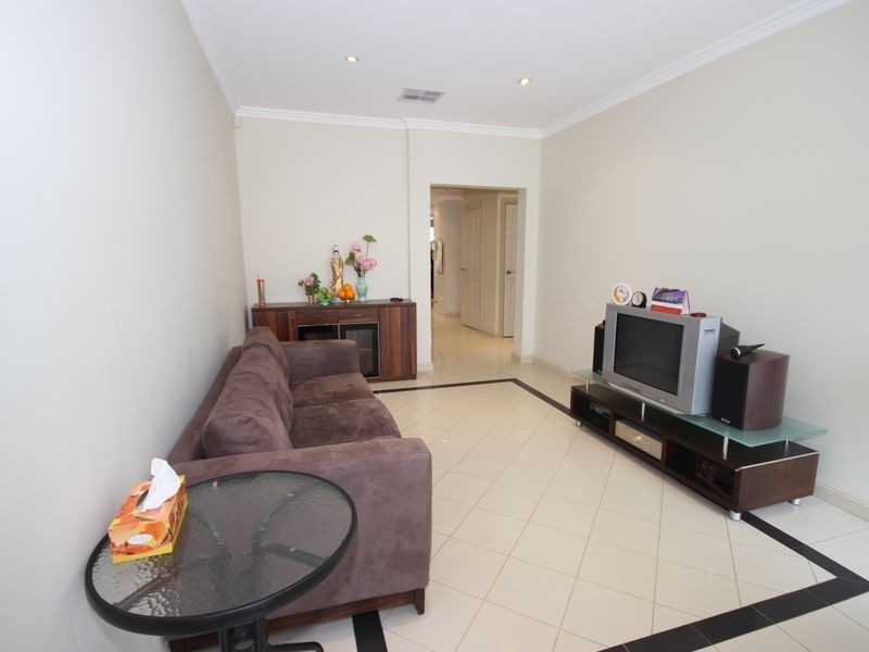 9a Rhonda Street, Revesby NSW 2212