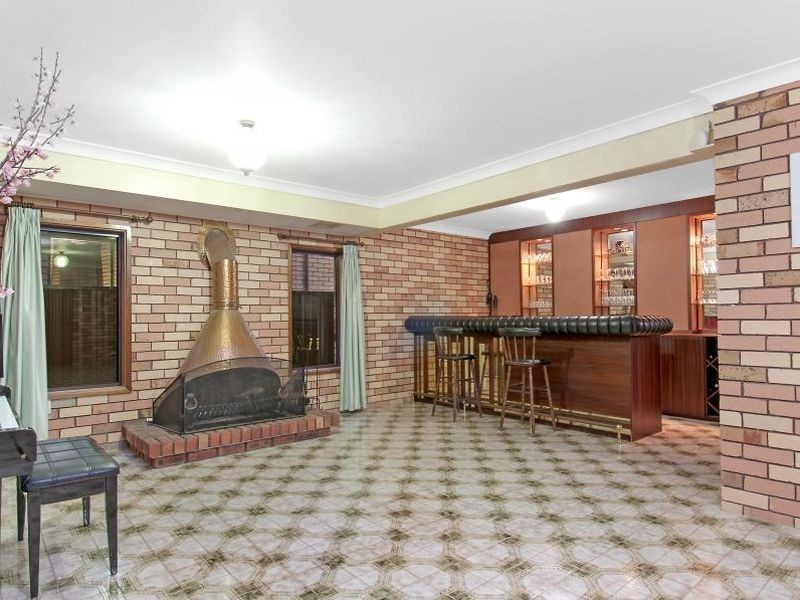 4 Links Avenue, Milperra NSW 2214