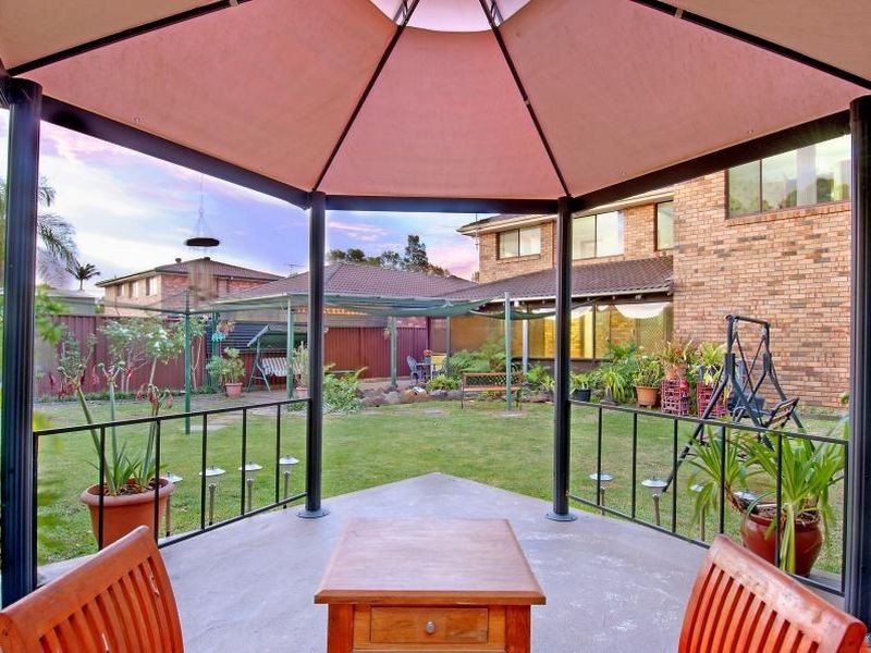 4 Links Avenue, Milperra NSW 2214