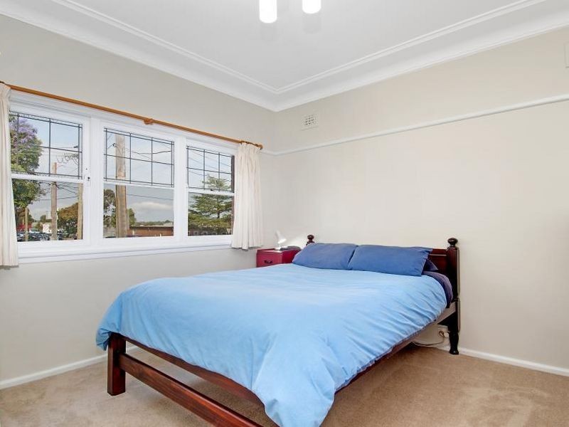 37 Gibson Avenue, Padstow NSW 2211