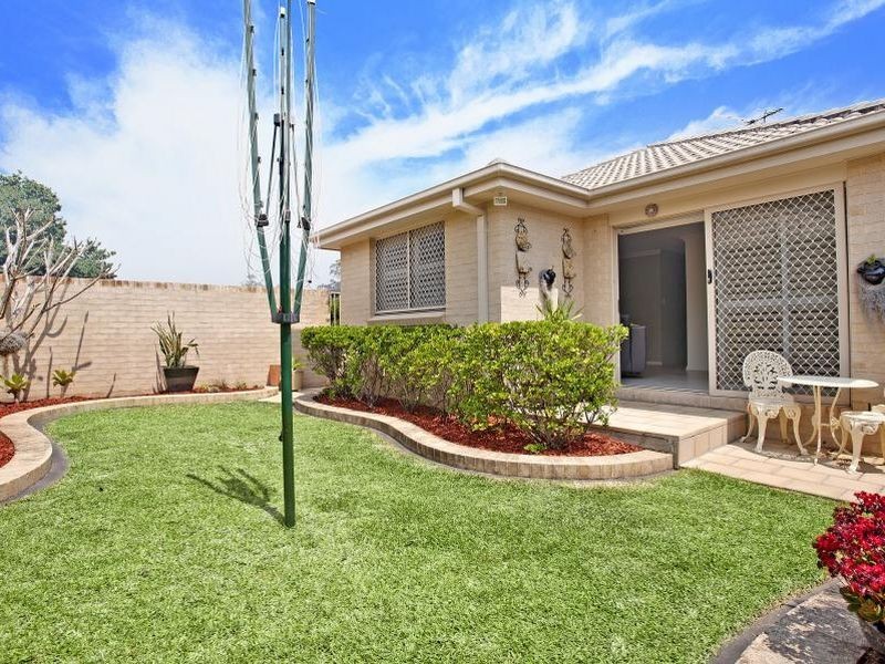 2/53 Lucas Road, East Hills NSW 2213
